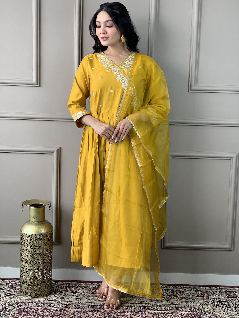 Women’s Viscose Chanderi Maxi Kurti Set with Embroidered Organza Dupatta & Pant – Designer V Neck, 3/4 Sleeves